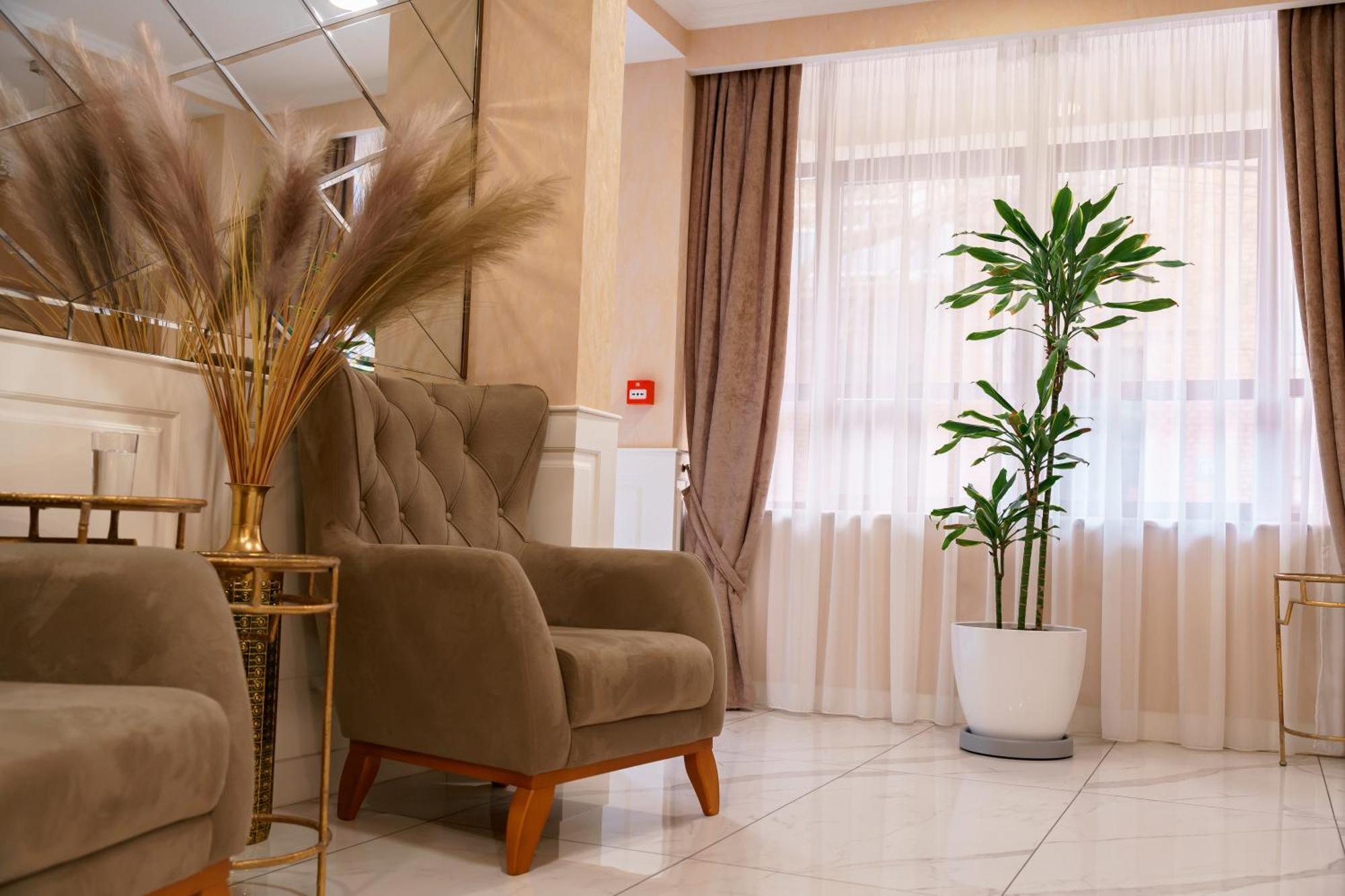 Hotel Well Inn Tbilissi Extérieur photo